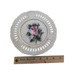 Vtg Hand Painted Pink Roses Reticulated Cut Out Lace Edge Milk Glass Cottagecore